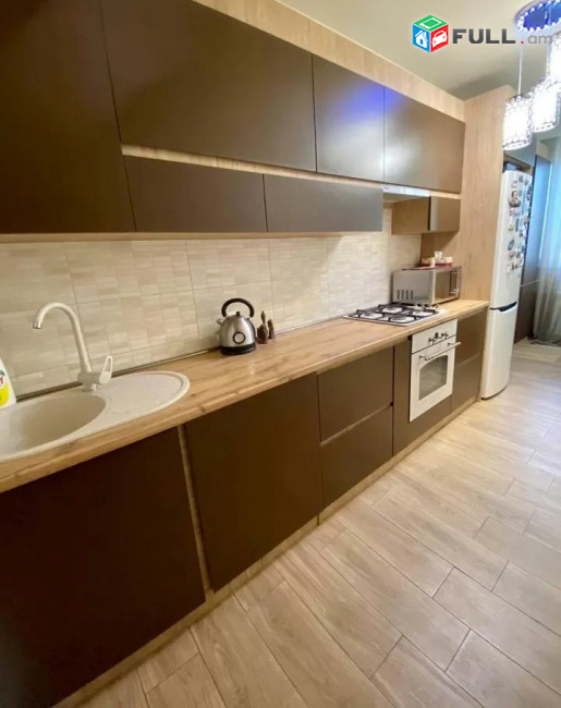 Կոդ FH170  Ղափանցյան փողոց 3 սեն. բնակարան / for rent Ghapancyan st.