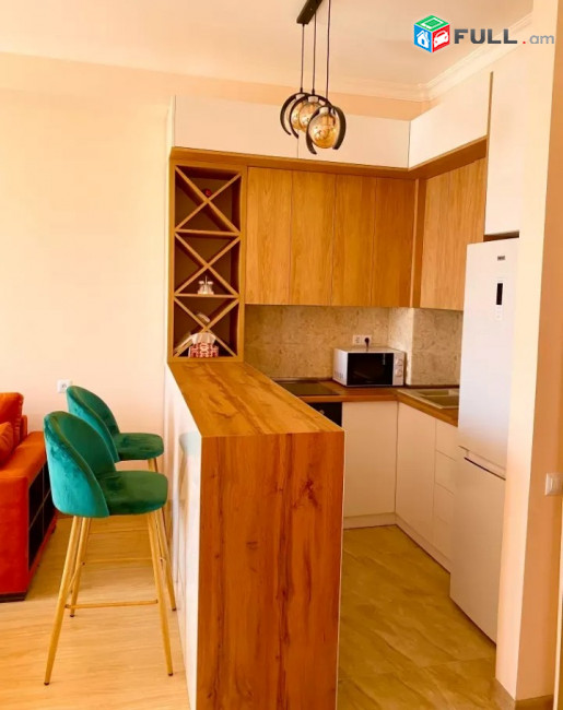 Կոդ FH195  Ադոնց նորակառույց 2 սեն. բնակարան / for rent Adonc st