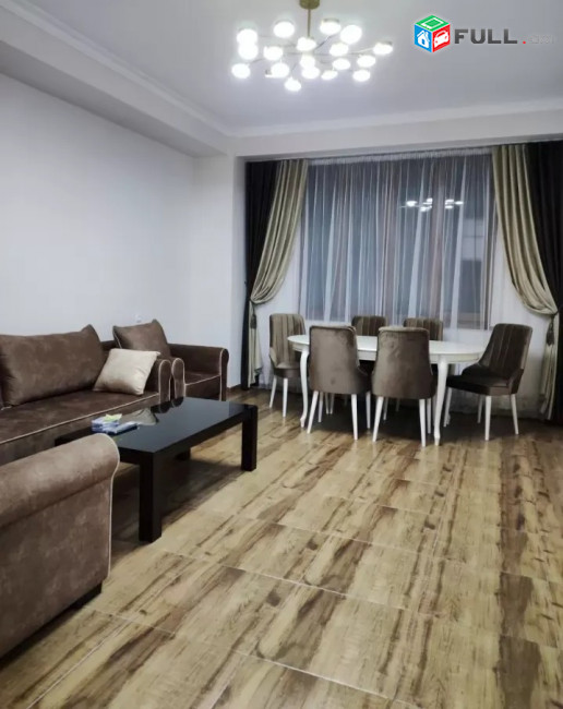 Կոդ FH210  Ադոնց նորակառույց 3 սեն. բնակարան / for rent Adonc st.