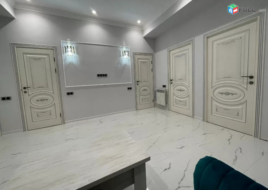 Կոդ FH234  Ադոնց նորակառույց 3 սեն. բնակարան / for rent Adonc st