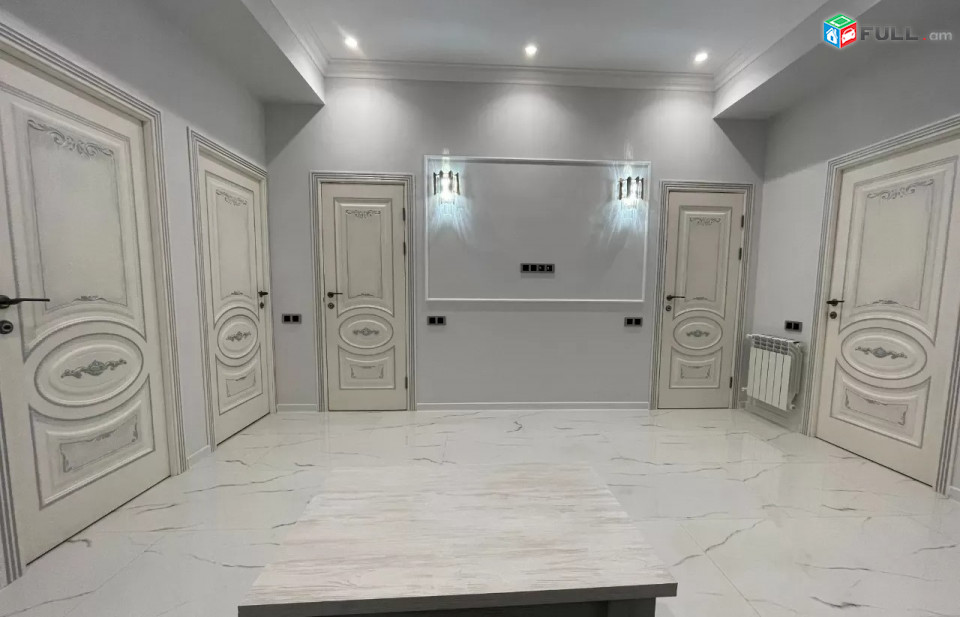 Կոդ FH234  Ադոնց նորակառույց 3 սեն. բնակարան / for rent Adonc st