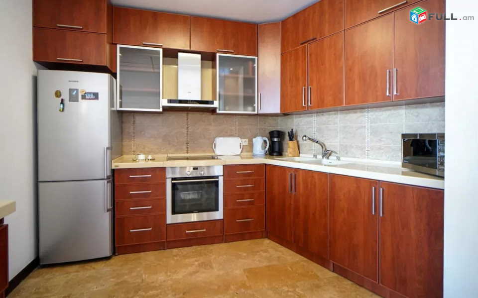 Կոդ FH247  Հյուսիսային պողոտա 3 սեն. բնակարան / for rent Northern Avenue
