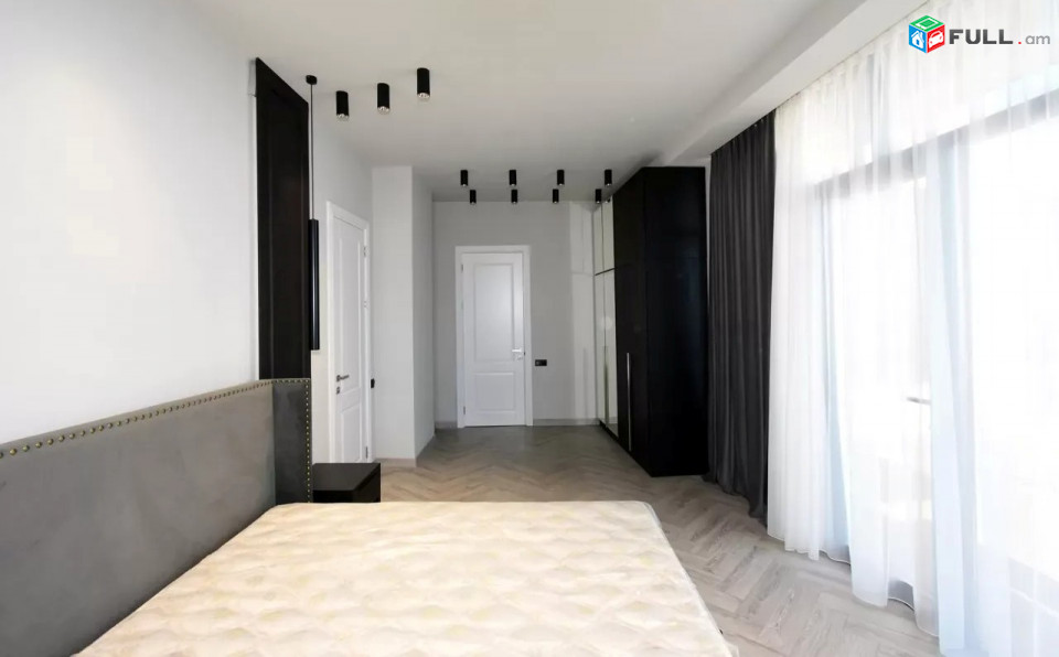 Կոդ FH270  Ձորափ նորակառույց 5 սեն. բնակարան / for rent Dzorap st.