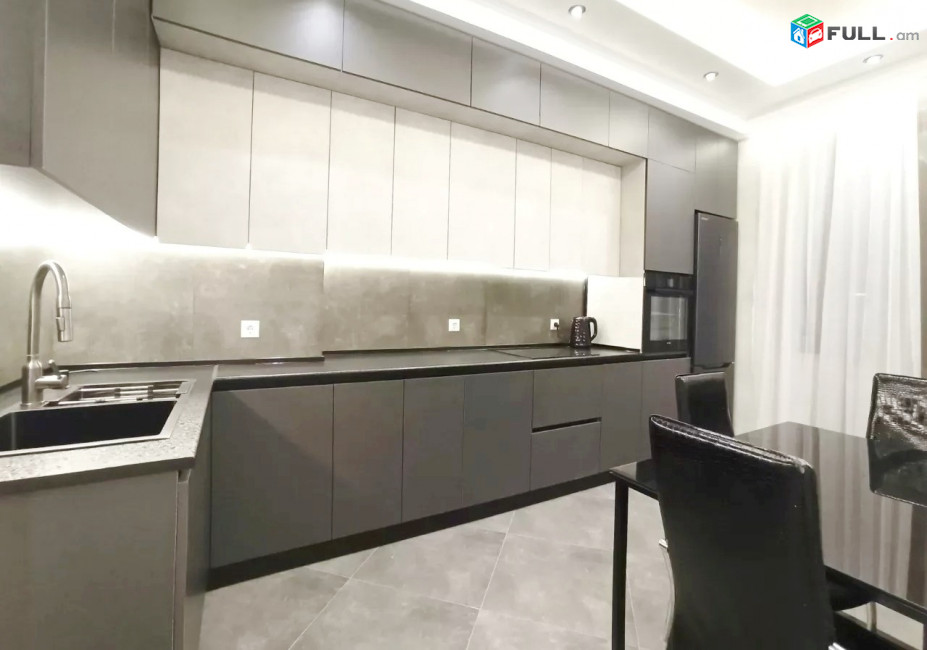 Կոդ FH313  Ադոնց նորակառույց 3 սեն. բնակարան / for rent Adonc st