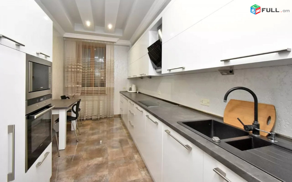 Կոդ FH431  Ադոնց նորակառույց 3 սեն. բնակարան / for rent Adonc st