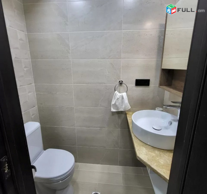 Կոդ FH450  Սարյան փողոց 2 սեն. բնակարան / for sale Saryan st.