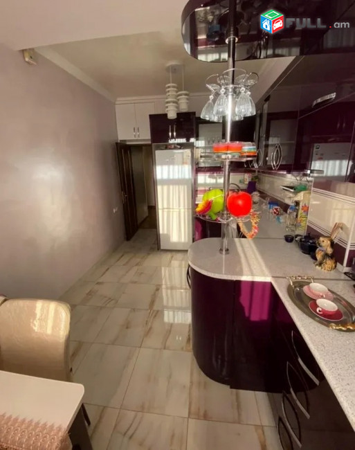Կոդ FH526  Տիգրան Մեծ 3 սեն. բնակարան / for rent Tigran Mec st.