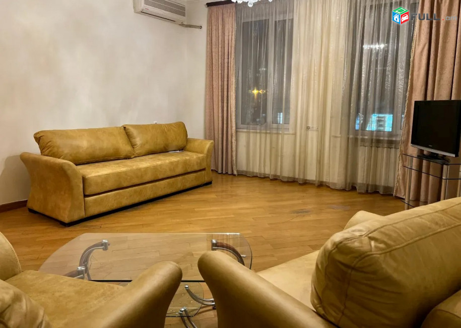 Կոդ 270031  Մաշտոցի պողոտա 3 սեն. բնակարան Թումանյան Պուշկին խաչմերուկ
