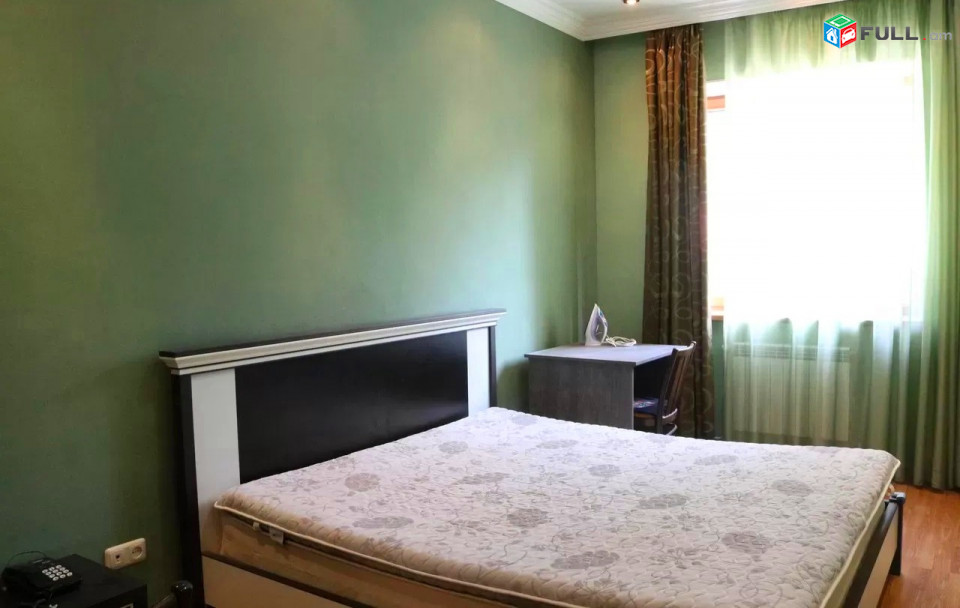 Կոդ MM0641  Սարյան փողոց 3 սեն. բնակարան / for rent Saryan st.