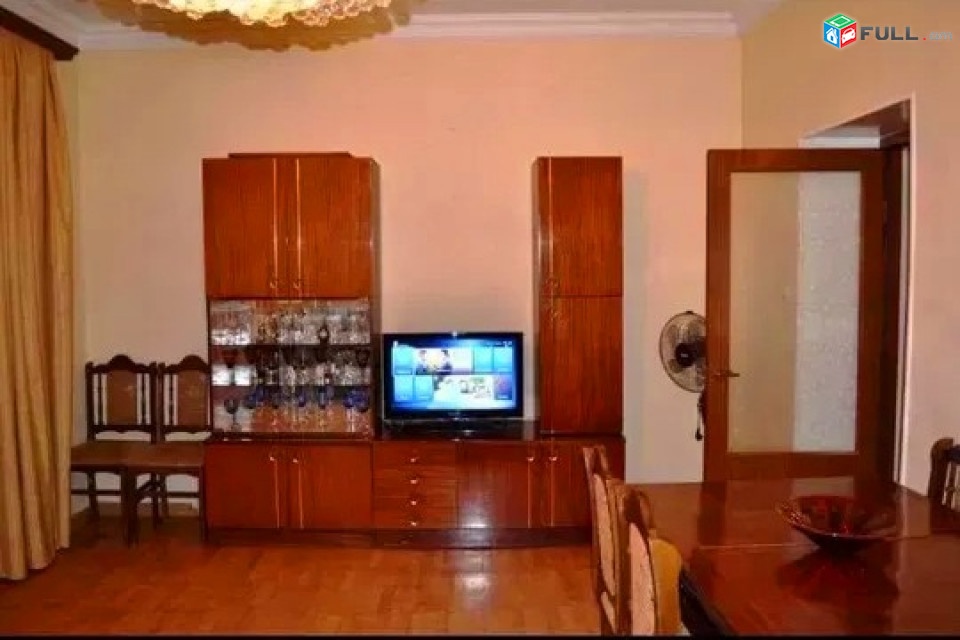 Կոդ MM0643  Բայրոն փողոց 3 սեն. բնակարան 