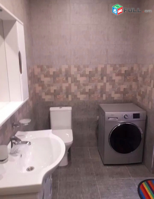 Կոդ MM0682  Արամի փողոց 3 սեն. բնակարան / for rent Arami st.