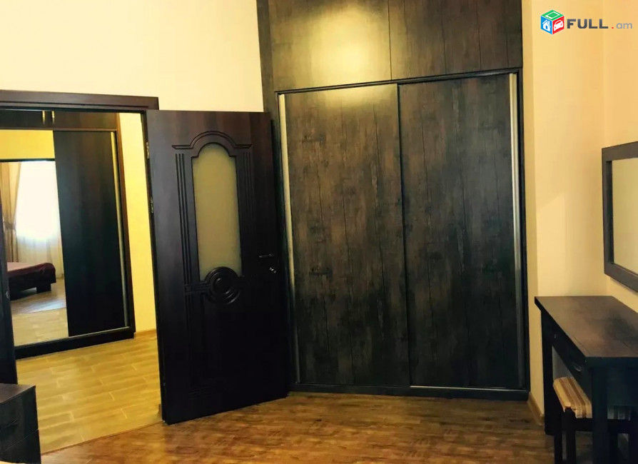 Կոդ MM0756  Իսրաելյան փողոց 3 սեն. բնակարան Սուրբ Սարգիս եկեղեցու հարևանությամբ