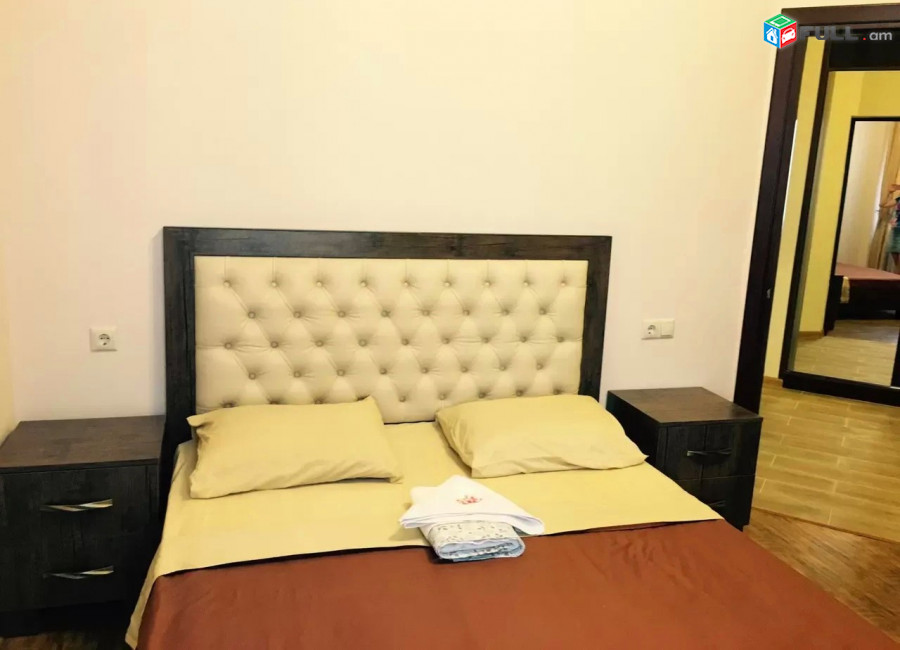 Կոդ MM0756  Իսրաելյան փողոց 3 սեն. բնակարան Սուրբ Սարգիս եկեղեցու հարևանությամբ