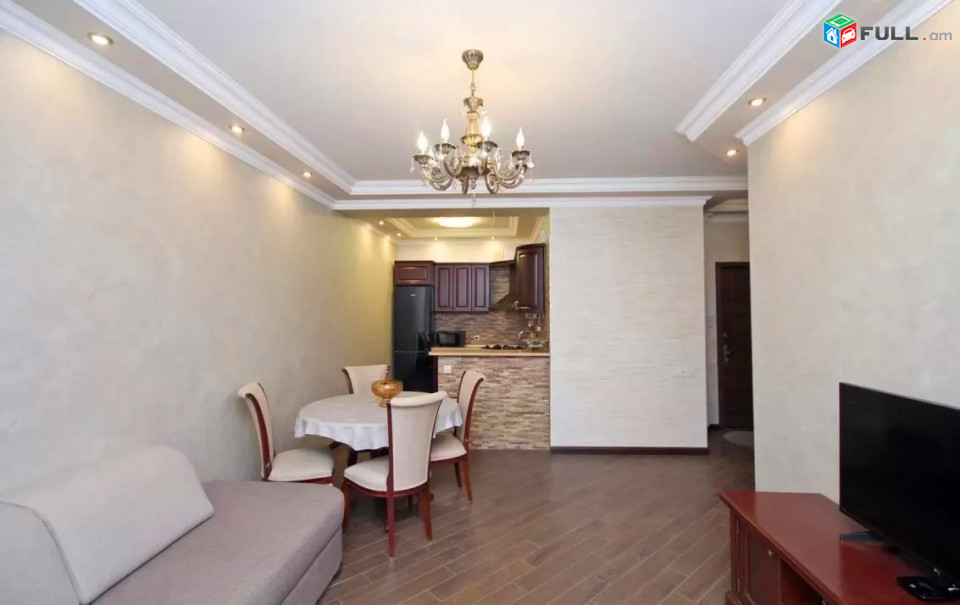 Կոդ MM0828  Սայաթ Նովա պողոտա 3 սեն. բնակարան / for rent Sayat Nova st.