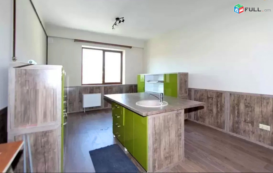 Կոդ MM0833  Բաղրամյան պողոտա 4 սեն. բնակարան նորակառույց 