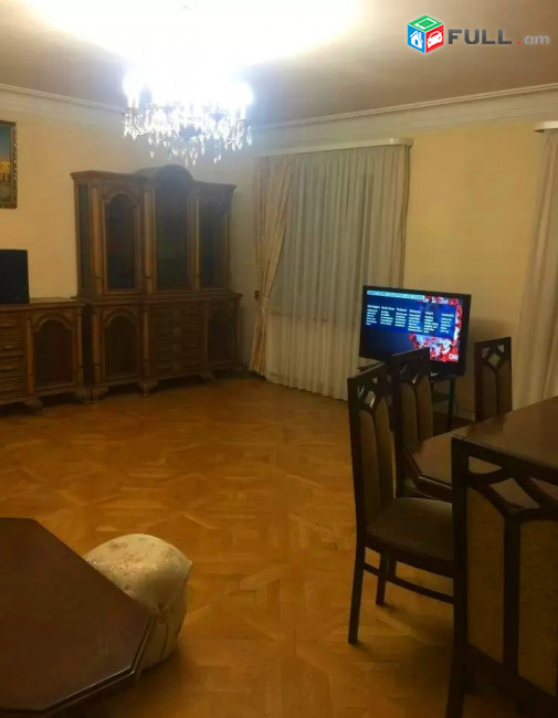 Կոդ V0117  Սարյան փողոց 3 սեն. բնակարան 