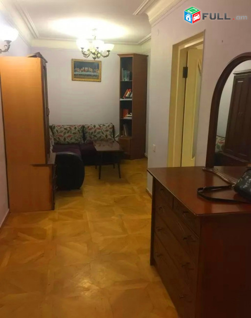 Կոդ V0117  Սարյան փողոց 3 սեն. բնակարան 