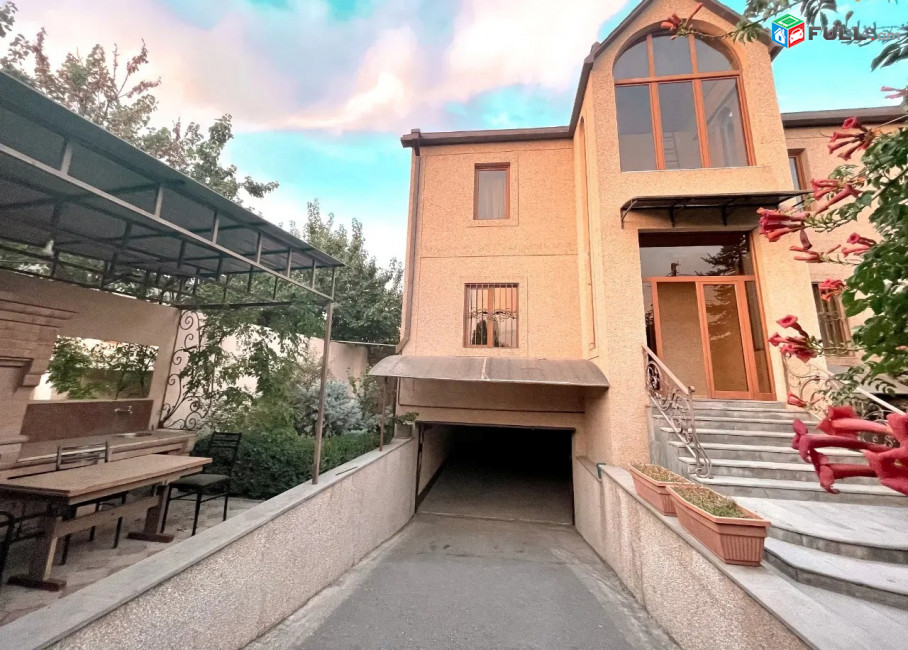Կոդ 270044  Երկու հարկանի քարե տուն Ավանում, 240 ք.մ.