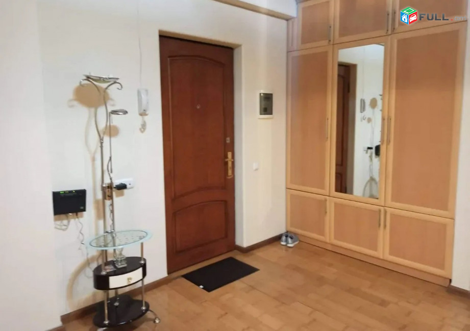 Կոդ 270048  Կողբացի փողոց 3 սեն. բնակարան Հյուսիսային պող. հարևանությամբ
