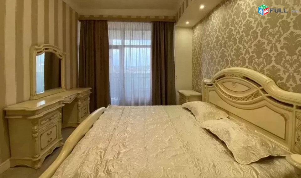 Կոդ 270049  Գյուլբենկյան նորակառույց 3 սեն. բնակարան