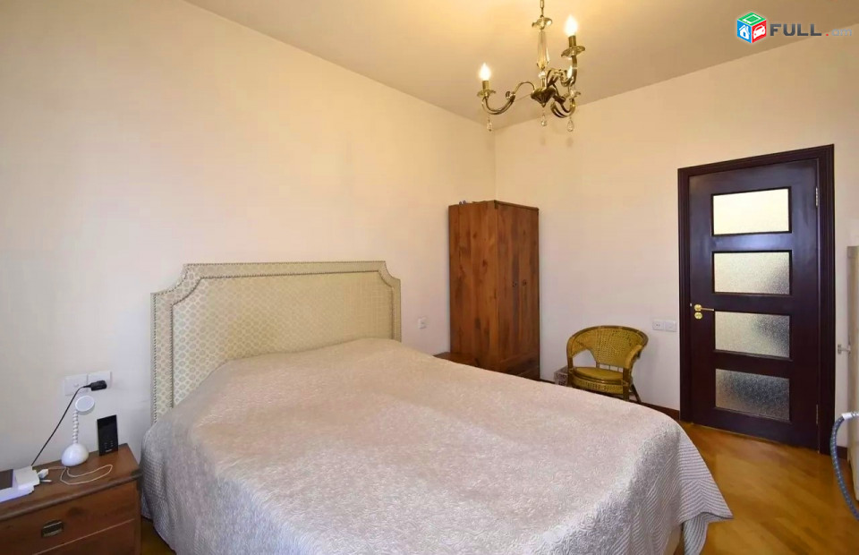 Կոդ V01127  Արաբկիր 27 փողոց  3 սեն. բնակարան նորակառույց 