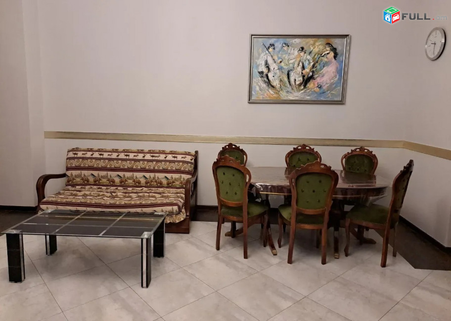 Կոդ 270091  Ամիրյան փողոց նորակառույց 3 սեն. բնակարան