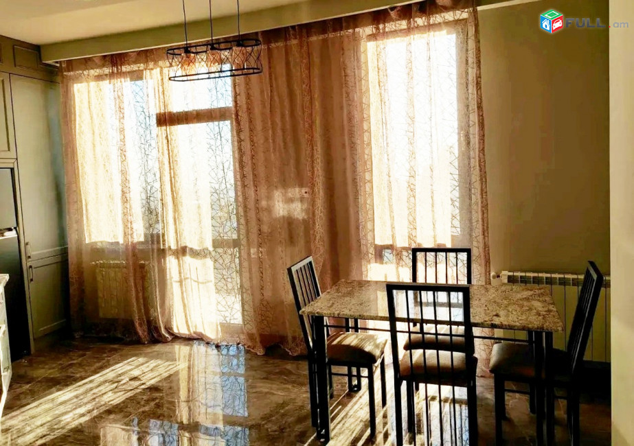 Կոդ 270096  Ձորափի փողոց  4 սեն. բնակարան նորակառույց 