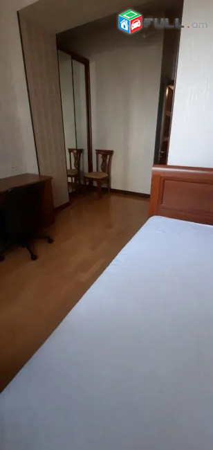 Կոդ 2700126  Թումանյան փողոց 3 սեն. բնակարան 