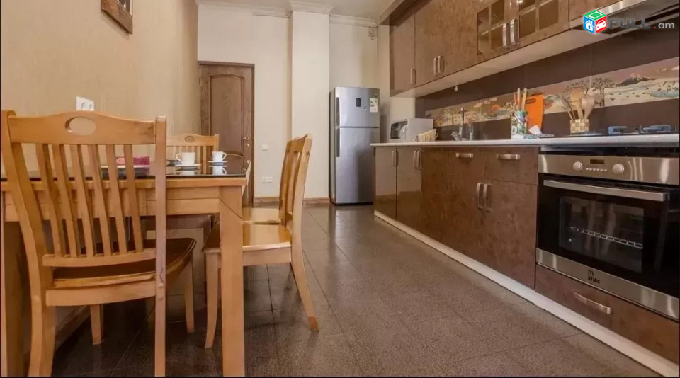 Կոդ 2700167  Արամի նորակառույց 3 սեն. բնակարան