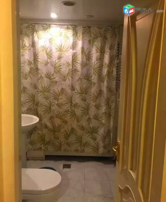 Կոդ V01234  Սարյան փողոց 3 սեն. բնակարան 