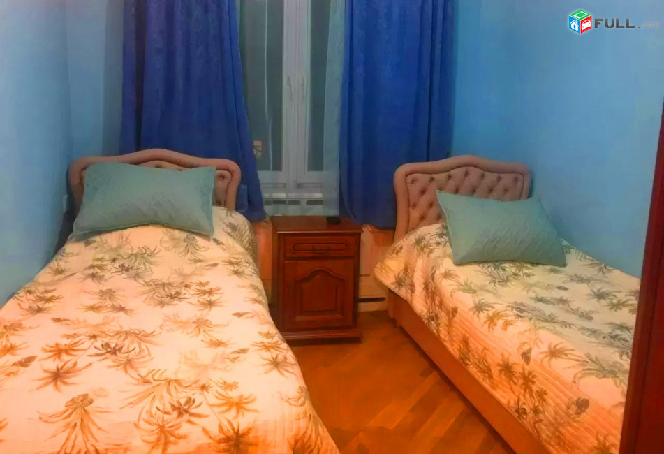 Կոդ V01234  Սարյան փողոց 3 սեն. բնակարան 