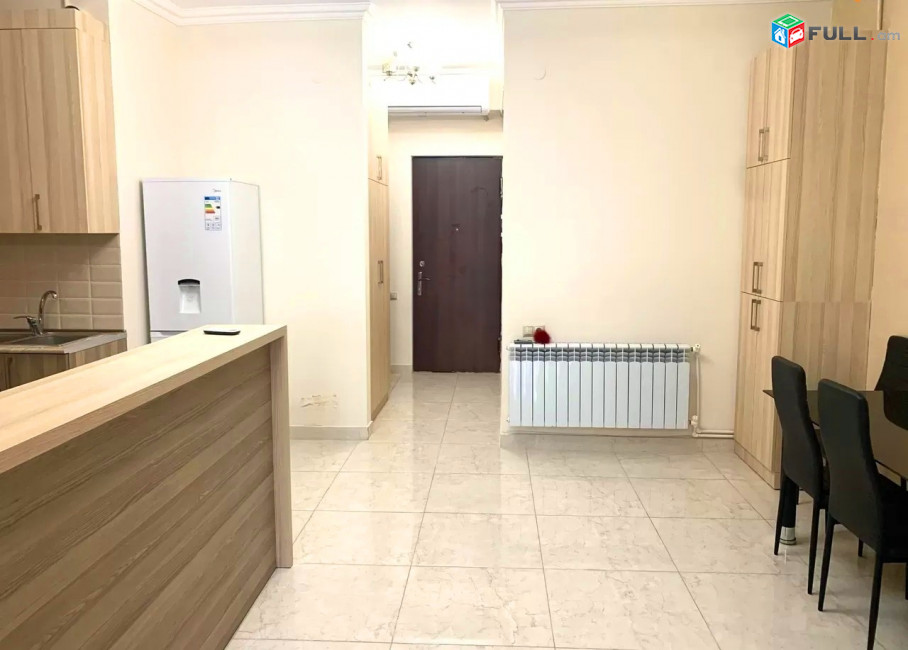 Կոդ V01247  Սայաթ Նովա պողոտա  3 սեն. բնակարան 