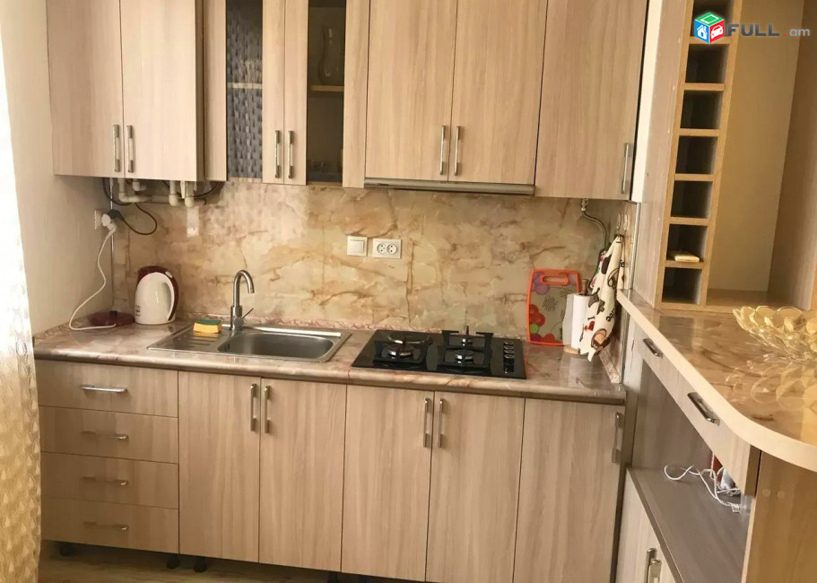 Կոդ V01262  Գրիգոր Լուսավորիչ փողոց  2 սեն. բնակարան 