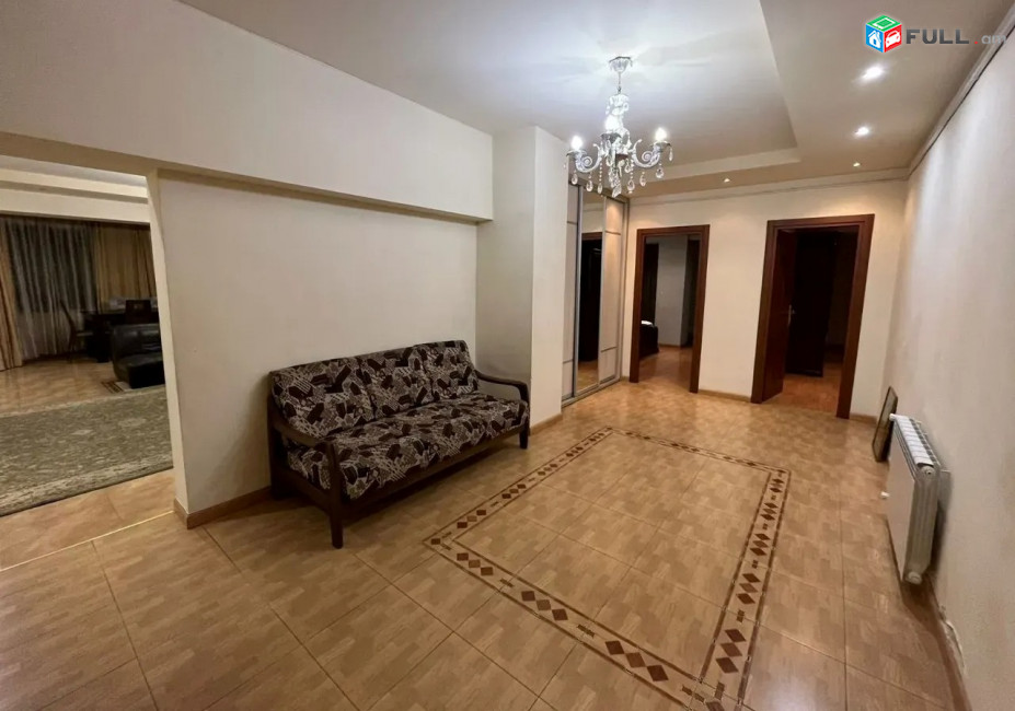 Կոդ 2700172  Կոմիտաս նորակառույց 3 սեն. բնակարան 