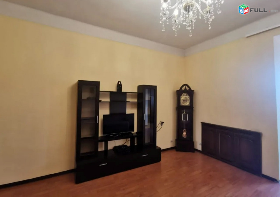 Կոդ 2700188  Մաշտոցի պողոտա 2 սեն. բնակարան Սիթիի հարևանությամբ