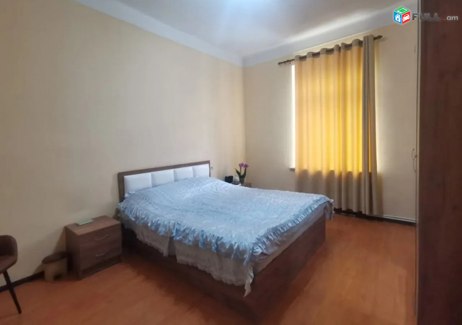 Կոդ 2700188  Մաշտոցի պողոտա 2 սեն. բնակարան Սիթիի հարևանությամբ