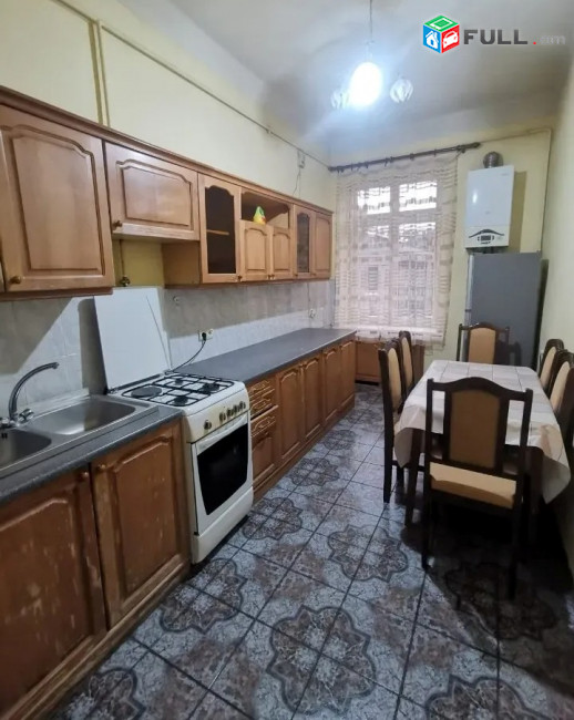 Կոդ 2700188  Մաշտոցի պողոտա 2 սեն. բնակարան Սիթիի հարևանությամբ