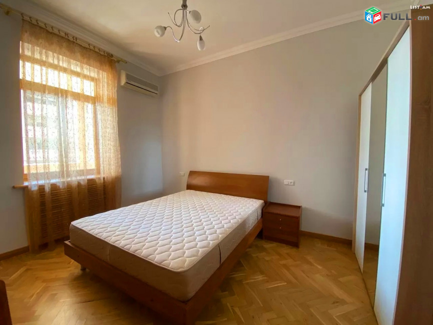 Կոդ V01310  Թումանյան փողոց 3 սեն. բնակարան 