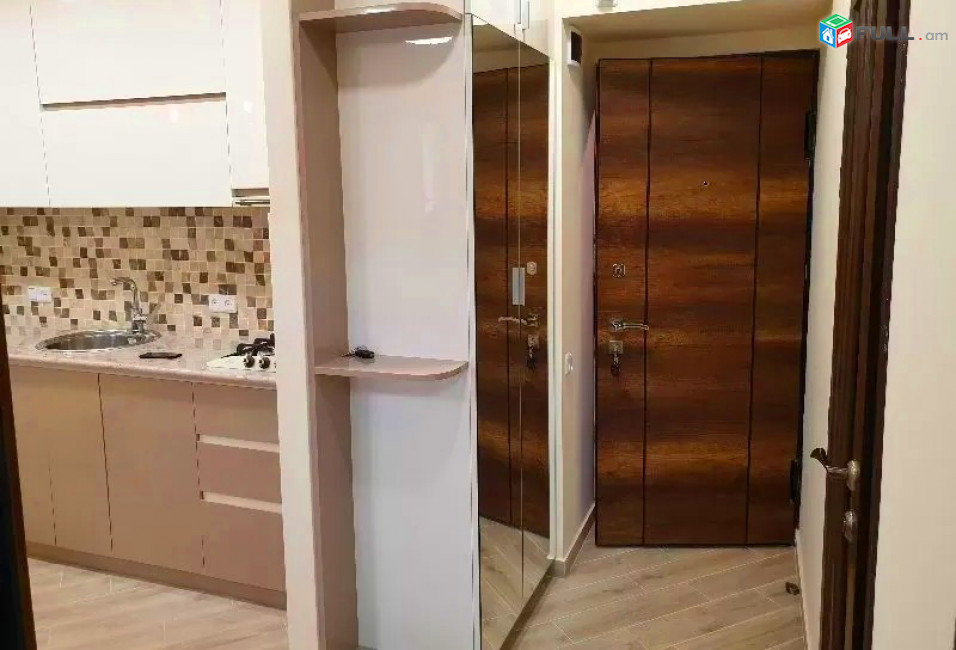 Կոդ V01630  Վարդանանց փողոց 2 սեն. բնակարան 