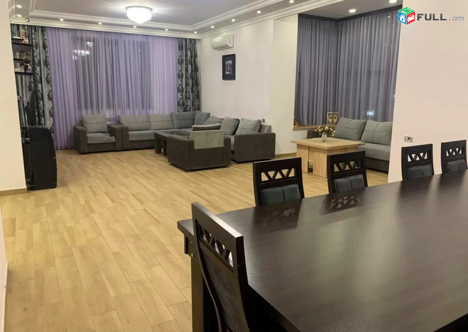 Կոդ V01670  Չորս հարկանի քարե տուն Պարույր Սևակի փողոցում Ավանում, 500 ք.մ.