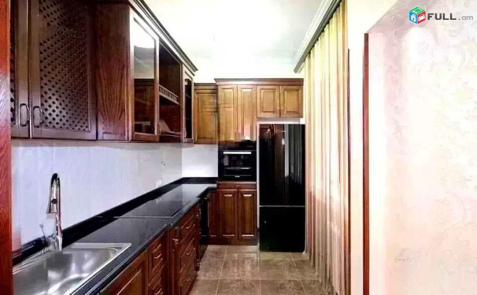 Կոդ V01715  Ամիրյան նորակառույց 4 սեն. բնակարան