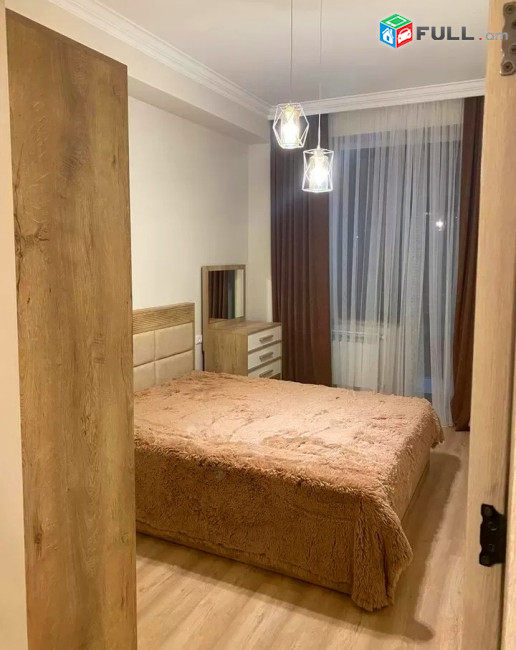 Կոդ V01721  Վահագն Դավթյան փողոց  2 սեն. բնակարան 