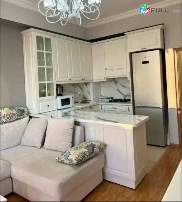 Կոդ 2700248  Պարույր Սևակ նորակառույց 3 սեն, բնակարան 
