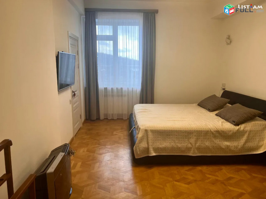 Կոդ 2700320  Ալեք Մանուկյան փողոց  5 սեն. բնակարան 