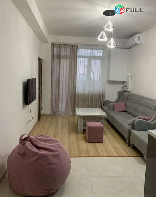 Կոդ 2700360  Դավիթաշեն 4 թաղամաս  3 սեն. բնակարան