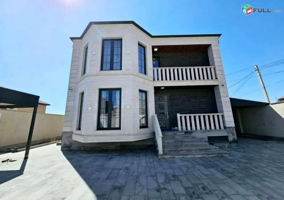 Կոդ 2700539  Երկու հարկանի տուն Հրաչյա Աճառյան փողոցում Ավանում, 680 ք.մ., 3+ սանհանգույց