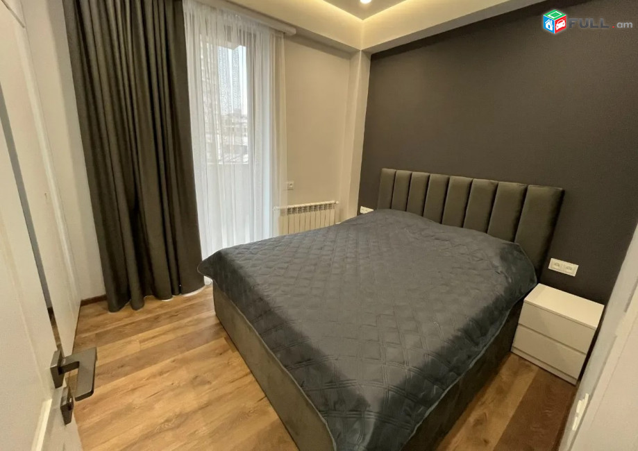 Կոդ 00556  Ծարավ Աղբյուր փողոց 3 սեն. բնակարան