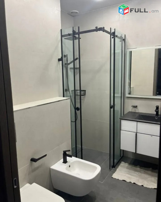 Կոդ 00551  Հյուսիսային պողոտա 4 սեն. բնակարան  