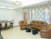 Կոդ 005515  Մաշտոցի պողոտա 3 սեն. բնակարան