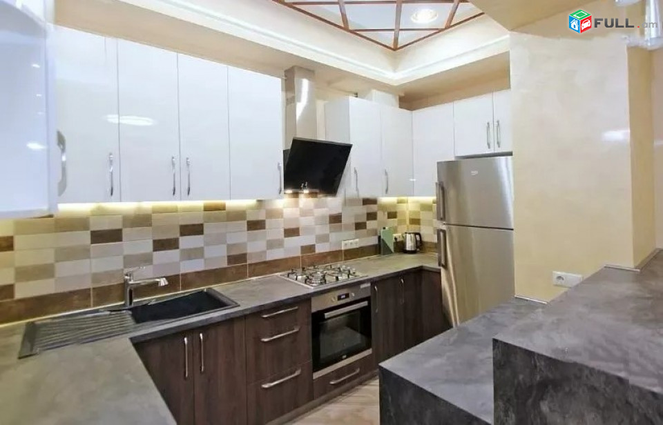 Կոդ 005530  Եկմալյան նորակառույց 3 սեն. բնակարան